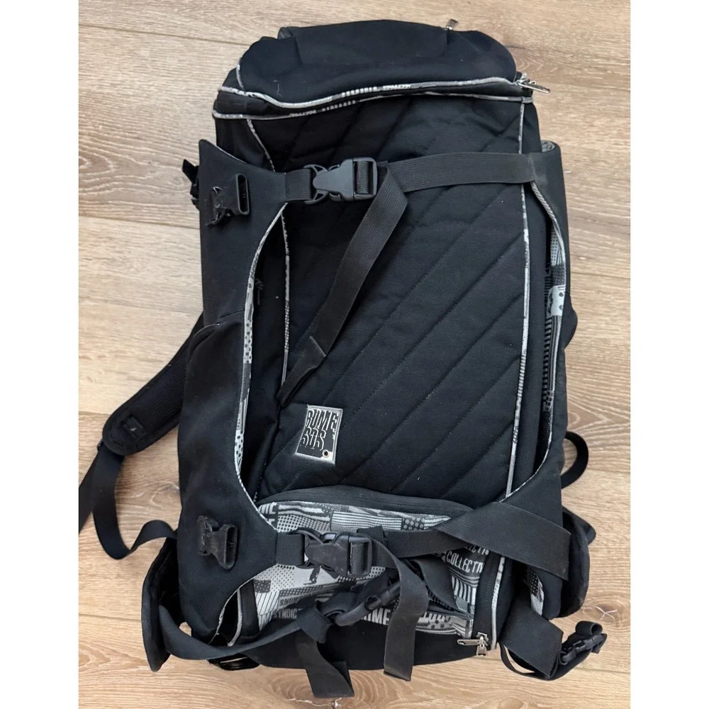Rome SDS Snowboard Ski Backpack Travel Bag Black 22